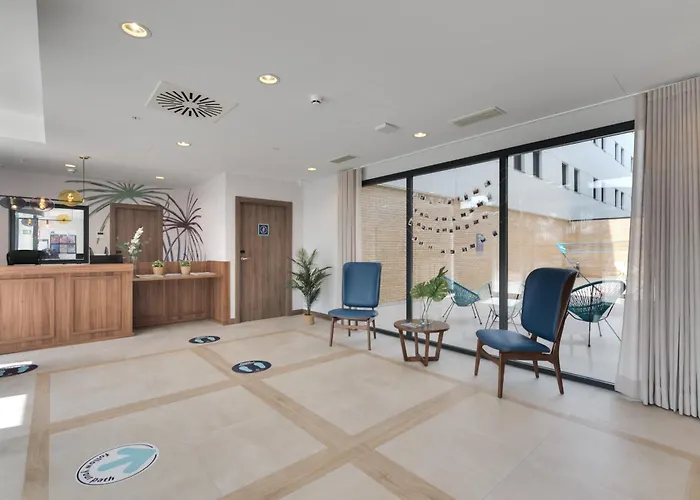 Auberge de jeunesse Livensa Living Juvenil *